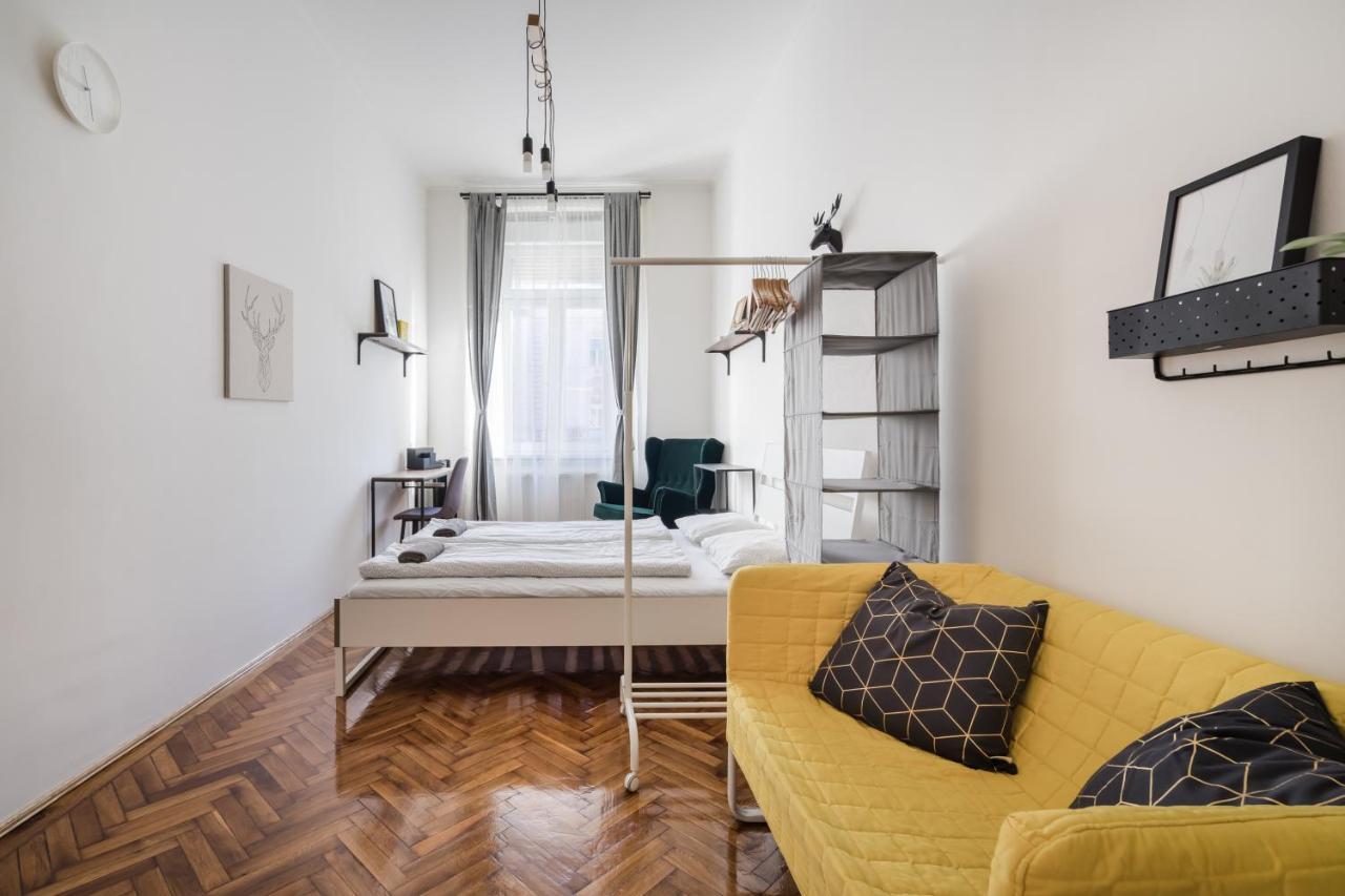 Apartment Downtown Budapest Ferenc 42 Exteriör bild
