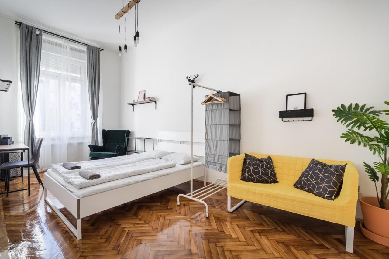 Apartment Downtown Budapest Ferenc 42 Exteriör bild