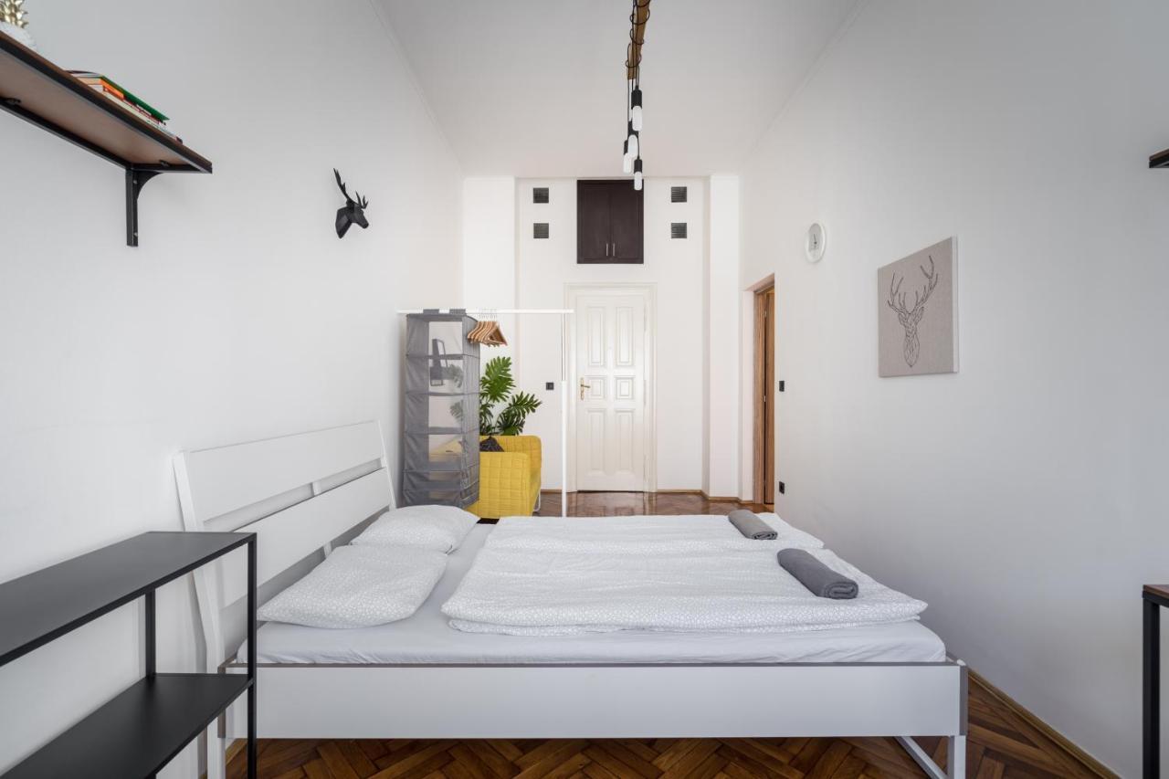 Apartment Downtown Budapest Ferenc 42 Exteriör bild